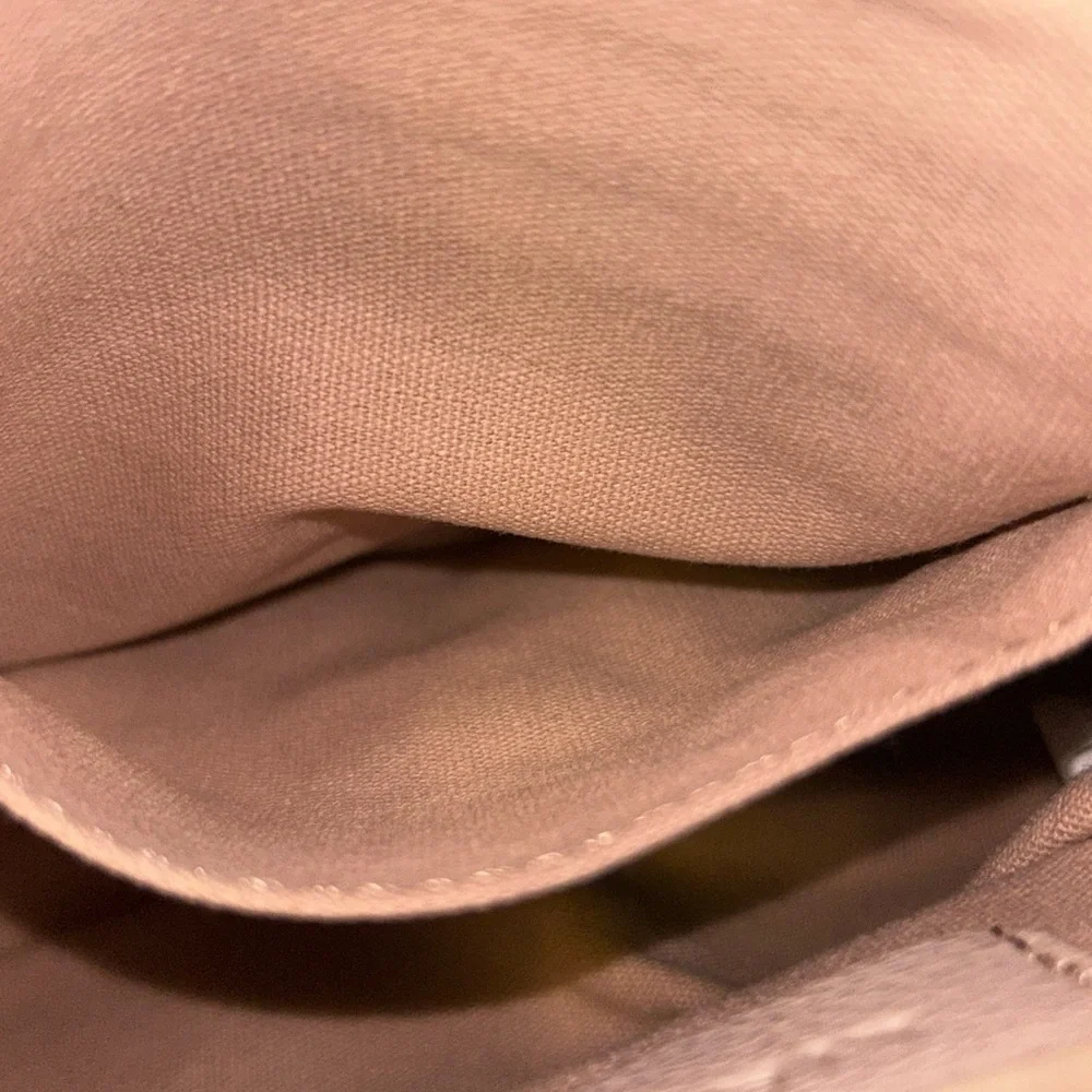 Pre loved Liebeskind Beige and Snake Print crossbody clutch